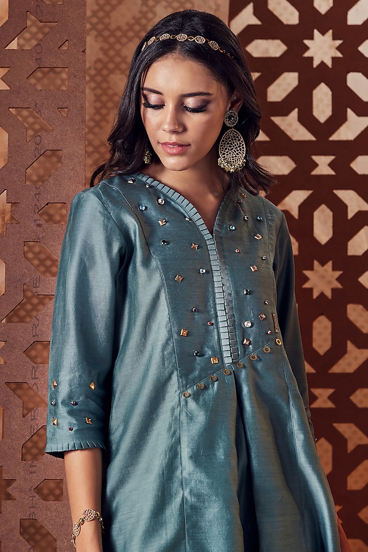 Sage Green Chanderi Kurta Set by Charkhee at Pernia's Pop Up Shop