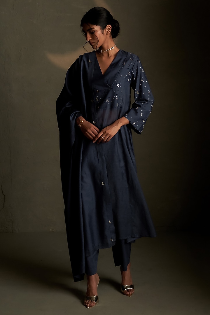 Blue Dusk Mul Chanderi & Voil Embroidered Kurta Set by Charkhee at Pernia's Pop Up Shop