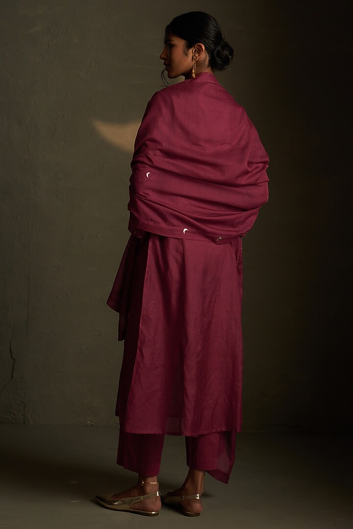 Twilight Magenta Mul Chanderi & Voil Embroidered Kurta Set by Charkhee at Pernia's Pop Up Shop