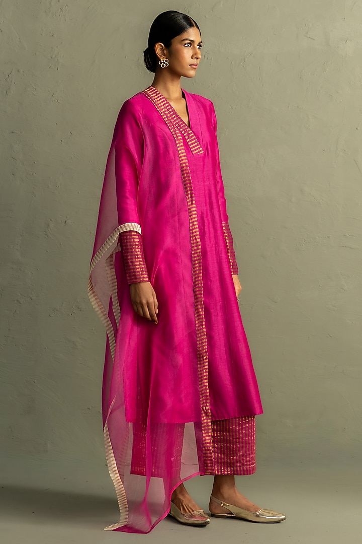 Fuchsia Pink Chanderi & Tissue Striped Kurta Set by Charkhee at Pernia's Pop Up Shop