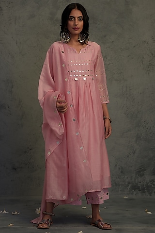 Pink Embroidered Kurta Set by Charkhee