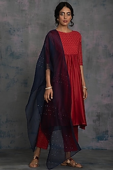 product-color-Red