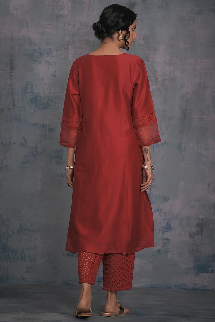 Scarlet Red Kurta Set With Embellishments by Charkhee at Pernia's Pop Up Shop