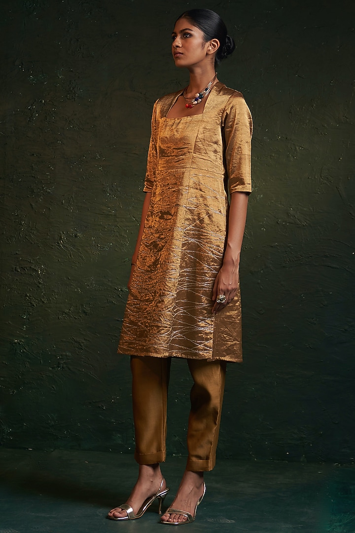 Gold Silk Tissue Dori Embroidered Kurta Set by Charkhee at Pernia's Pop Up Shop