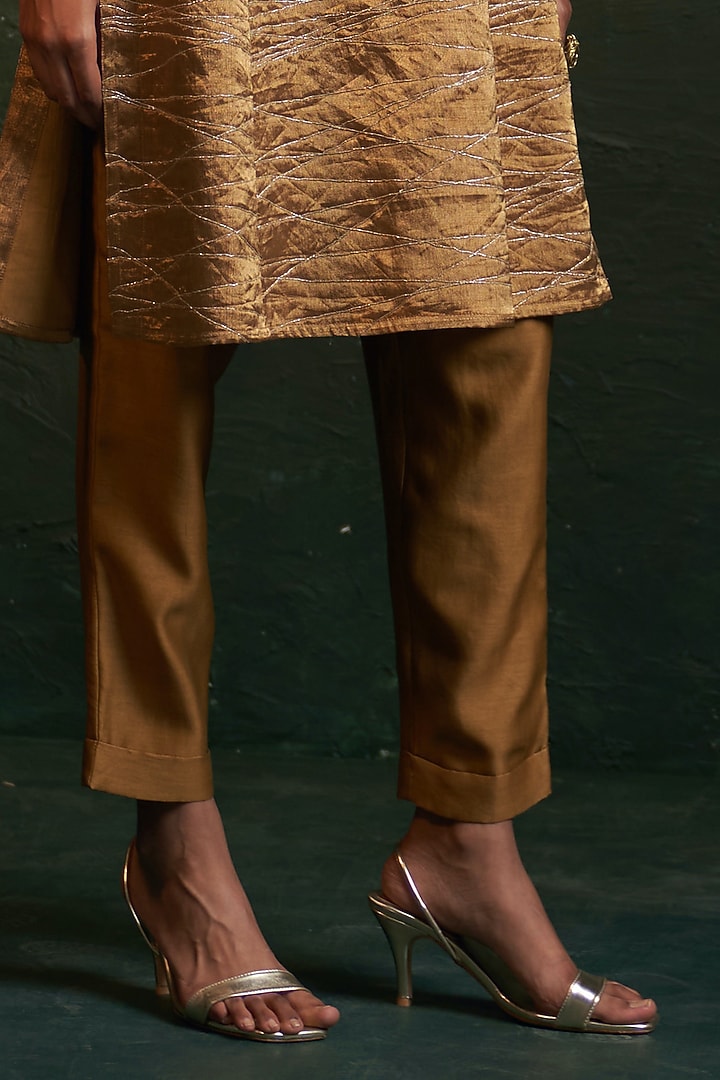 Gold Silk Tissue Dori Embroidered Kurta Set by Charkhee at Pernia's Pop Up Shop