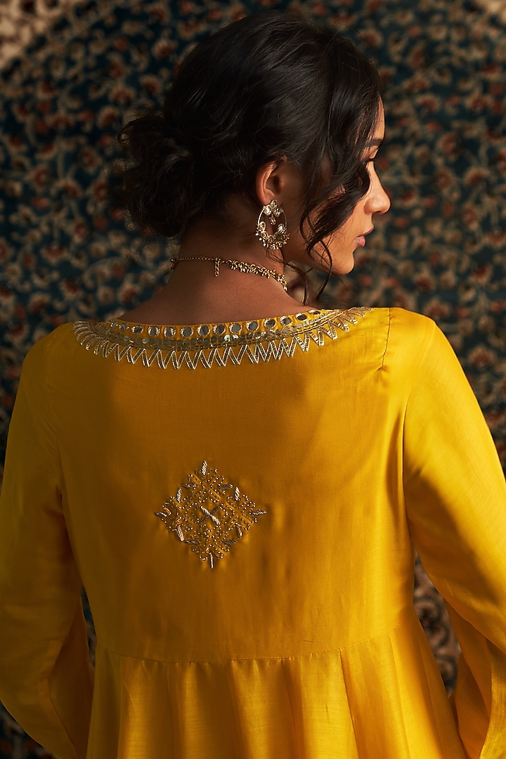 Marigold Yellow Organza Hand Embroidered Sheer Choga Kurta Set by Charkhee at Pernia's Pop Up Shop
