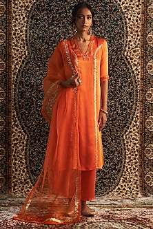 product-color-Orange