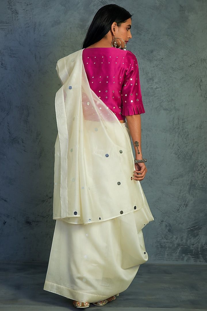 Off-White Chanderi Mirror Embroidered Festive Saree Set by Charkhee at Pernia's Pop Up Shop