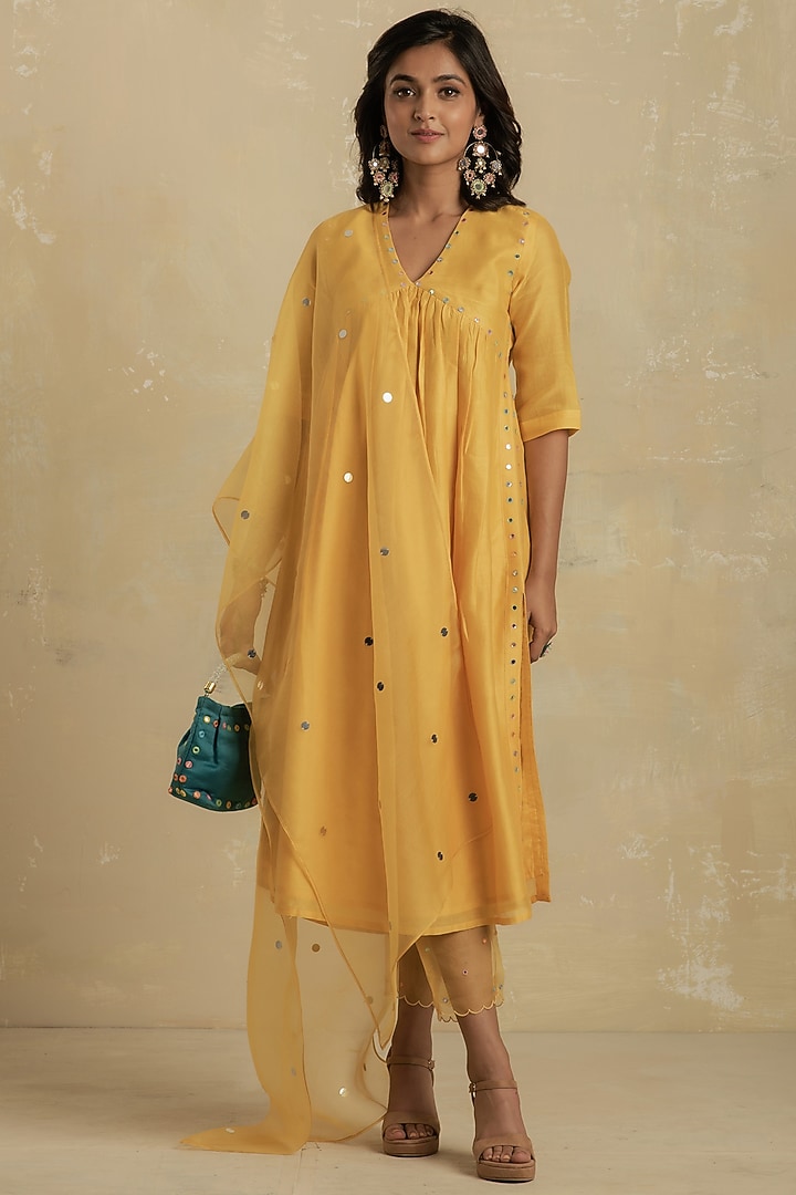 Sunflower Yellow Embroidered Kurta Set by Charkhee at Pernia's Pop Up Shop