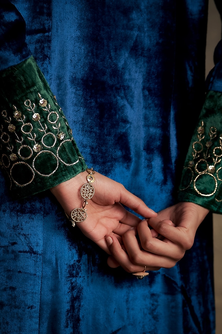 Blue Velvet Embroidered Kurta Set by Charkhee at Pernia's Pop Up Shop