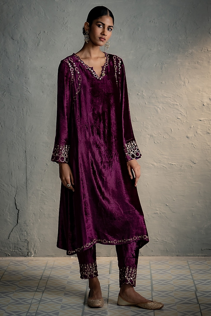 Pink Velvet Embroidered A-Line Kurta Set by Charkhee at Pernia's Pop Up Shop