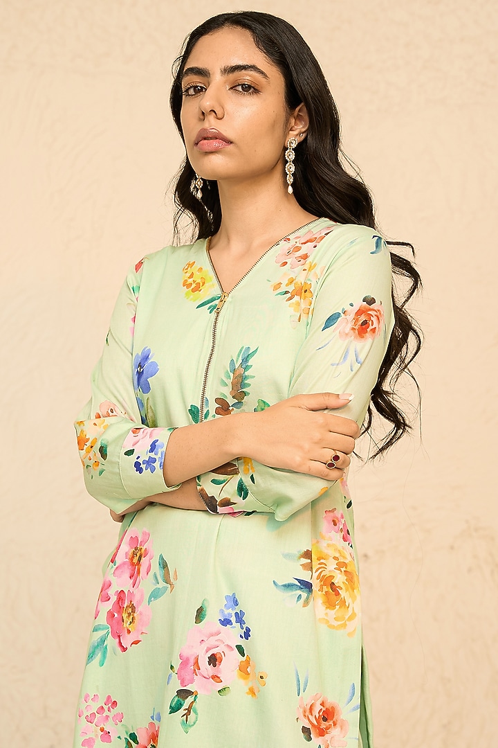 Mint Cotton Satin Floral Printed Kurta Set by Chrkha at Pernia's Pop Up Shop