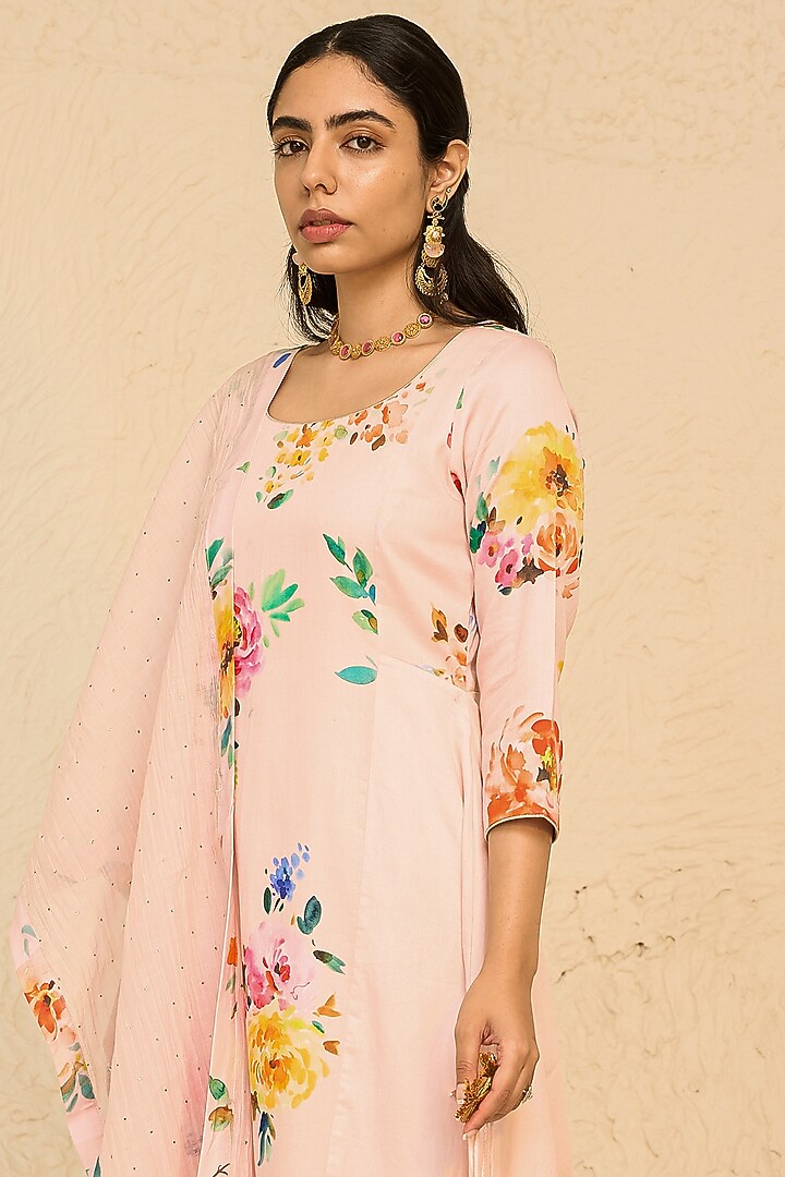 Pink Cotton Satin & Cotton Floral Printed Kurta Set by Chrkha at Pernia's Pop Up Shop