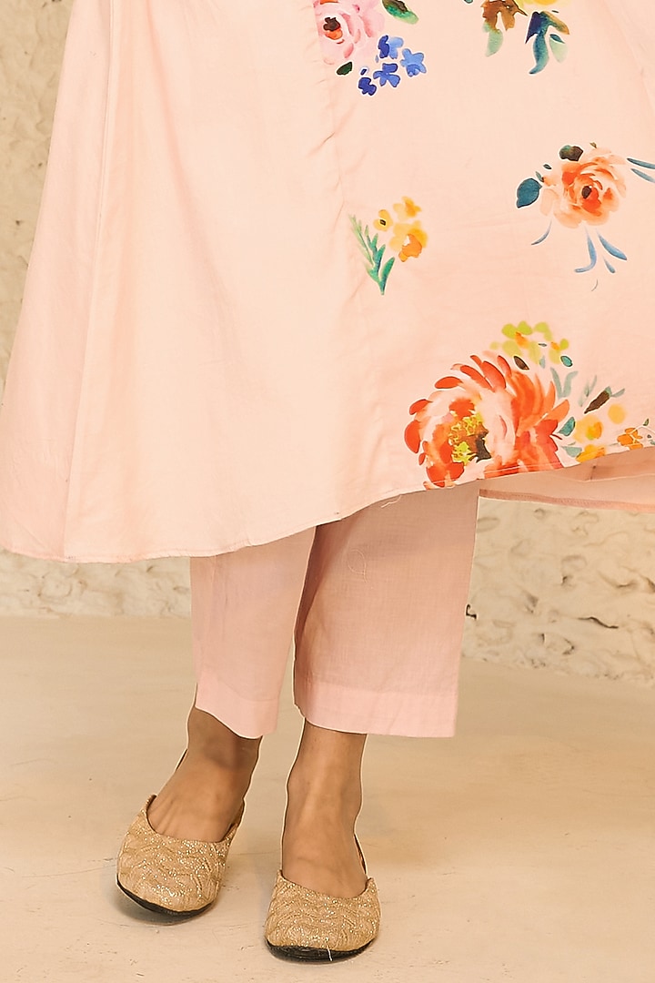 Pink Cotton Satin & Cotton Floral Printed Kurta Set by Chrkha at Pernia's Pop Up Shop