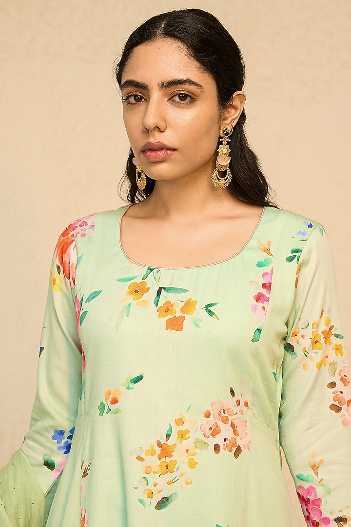 Mint Cotton Satin & Cotton Floral Printed Kurta Set by Chrkha at Pernia's Pop Up Shop