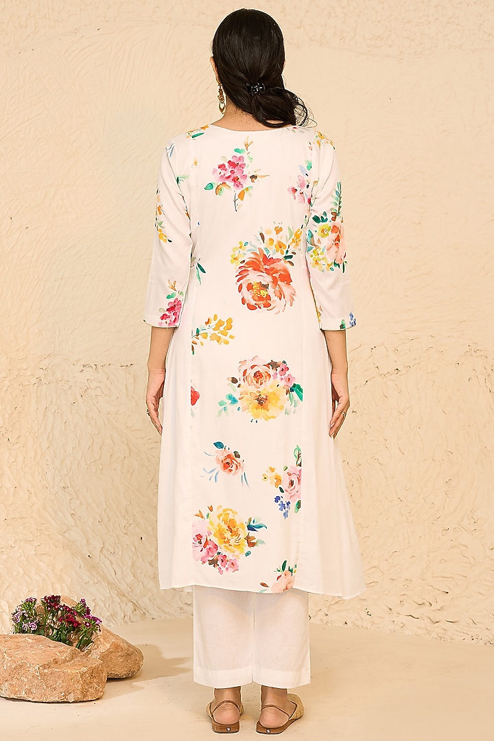 White Cotton Satin & Cotton Floral Printed Kurta Set by Chrkha at Pernia's Pop Up Shop