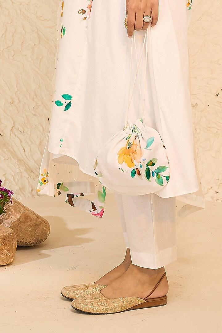 White Cotton Satin & Cotton Floral Printed Kurta Set by Chrkha at Pernia's Pop Up Shop