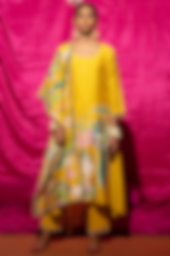 Yellow Chanderi Silk Printed A-Line Kurta Set by Chrkha at Pernia's Pop Up Shop