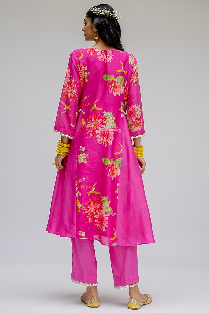 Pink Printed & Embroidered Kurta Set by Chrkha at Pernia's Pop Up Shop
