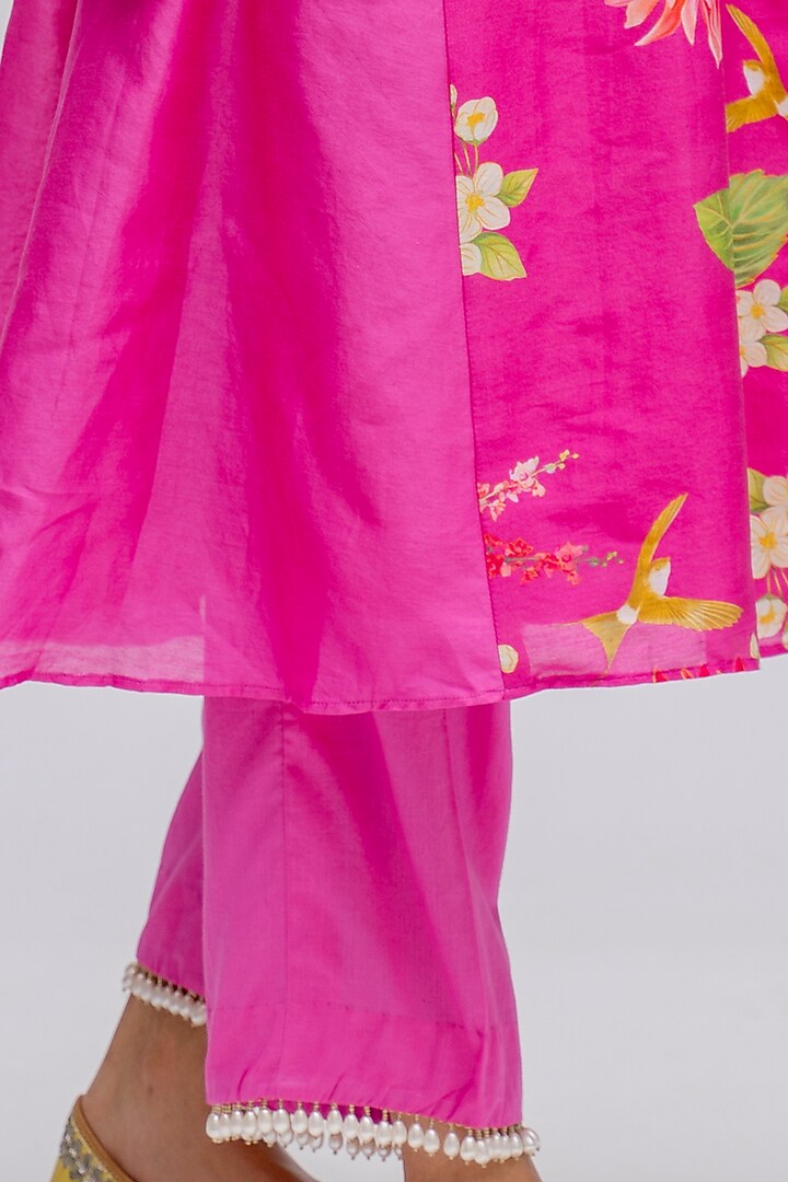 Pink Printed & Embroidered Kurta Set by Chrkha at Pernia's Pop Up Shop