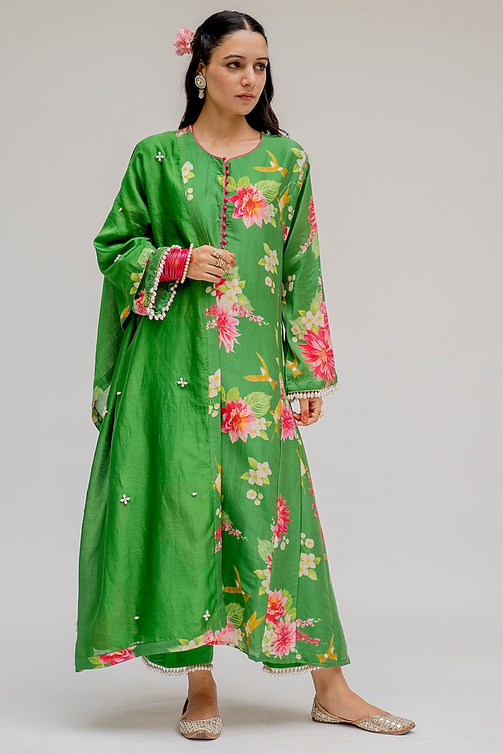Green Printed & Embroidered Kurta Set Design by Chrkha at Pernia's Pop ...
