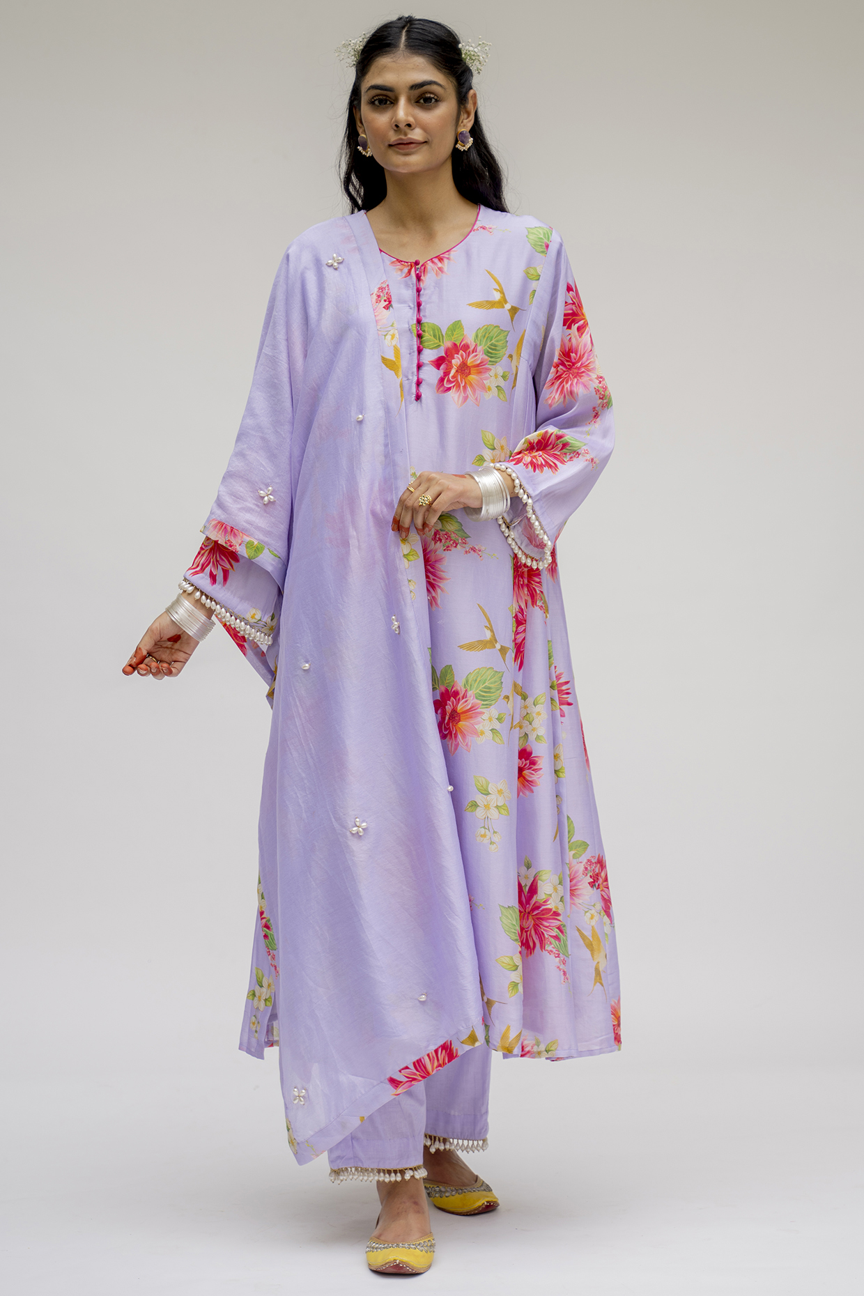 Lilac Printed & Embroidered Kurta Set by Chrkha at Pernia's Pop Up Shop