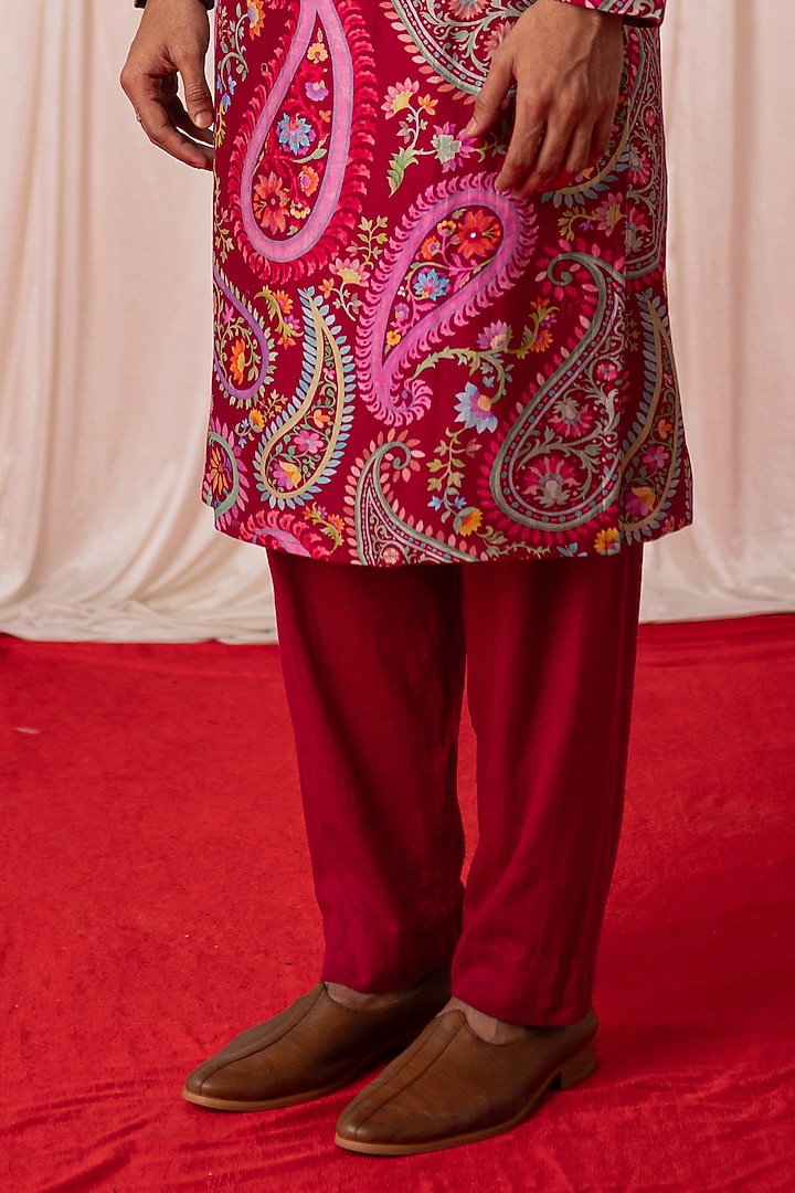 Maroon Chanderi Silk & Cotton Satin Floral Printed Kurta Set by chrkha men at Pernia's Pop Up Shop