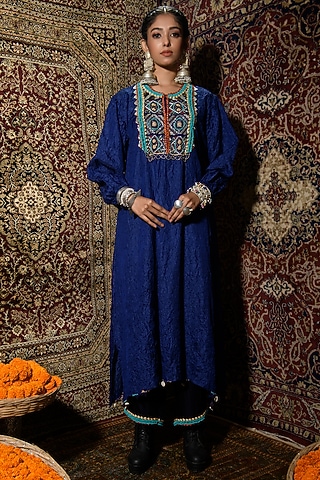 Blue Embroidered Kurta Set by The Cherry Tree by Charu Saraogi