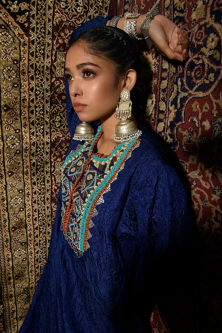 Blue Embroidered Kurta Set by The Cherry Tree by Charu Saraogi at Pernia's Pop Up Shop