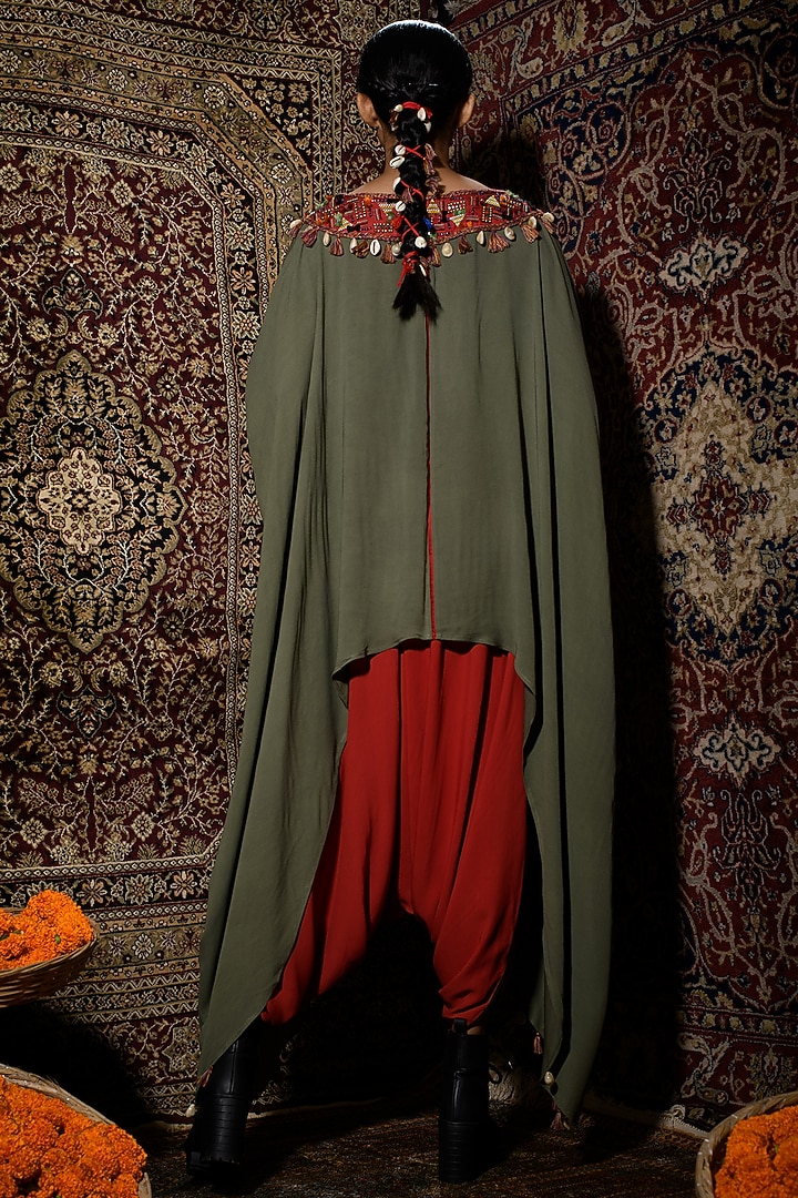Olive Green Embroidered Cape Set by The Cherry Tree by Charu Saraogi at Pernia's Pop Up Shop