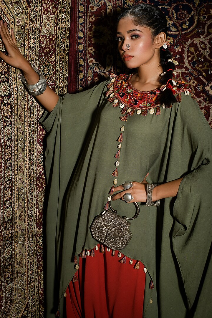 Olive Green Embroidered Cape Set by The Cherry Tree by Charu Saraogi at Pernia's Pop Up Shop