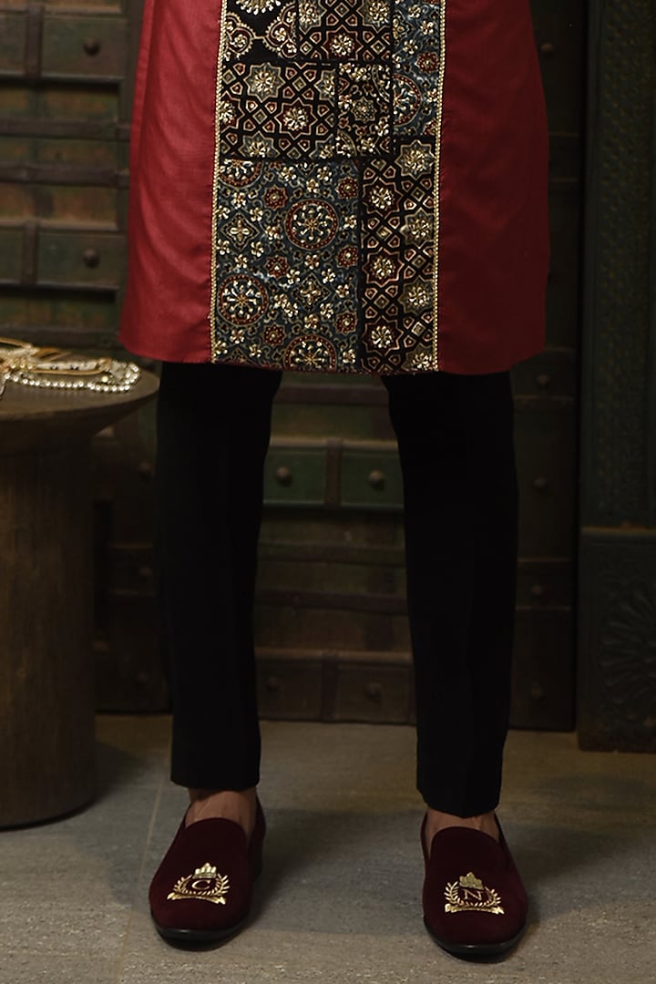 Red Bhagalpuri Silk Embroidered Kurta Set by CHANDRESH NATHANI at Pernia's Pop Up Shop