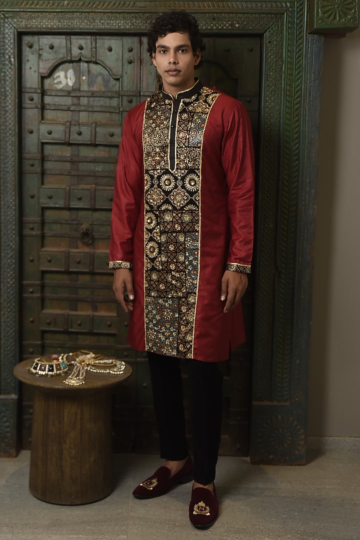Red Bhagalpuri Silk Embroidered Kurta Set by CHANDRESH NATHANI at Pernia's Pop Up Shop