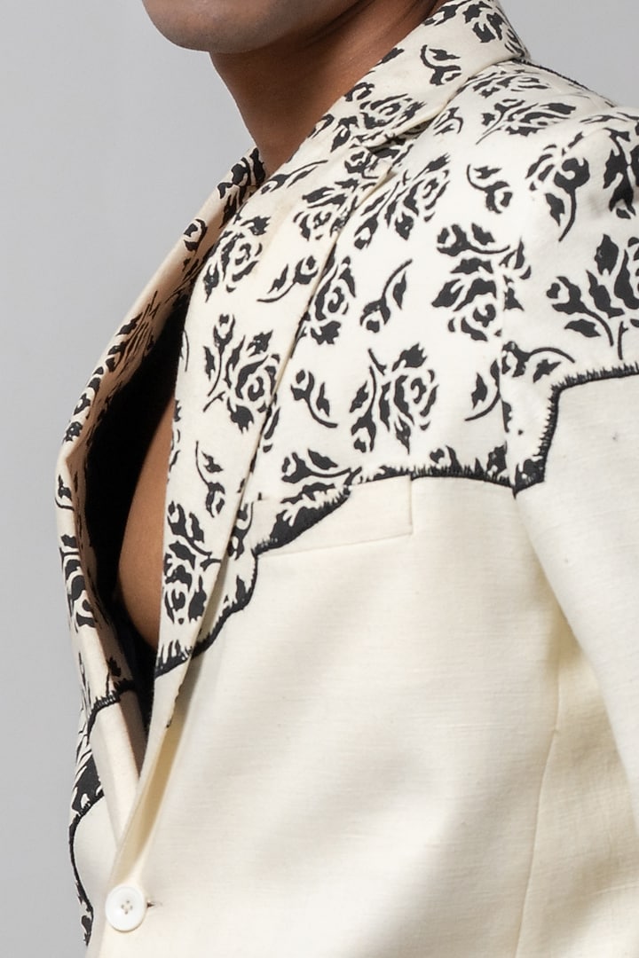 Off-White & Black Embroidered Co-Ord Set by CHANDRESH NATHANI at Pernia's Pop Up Shop