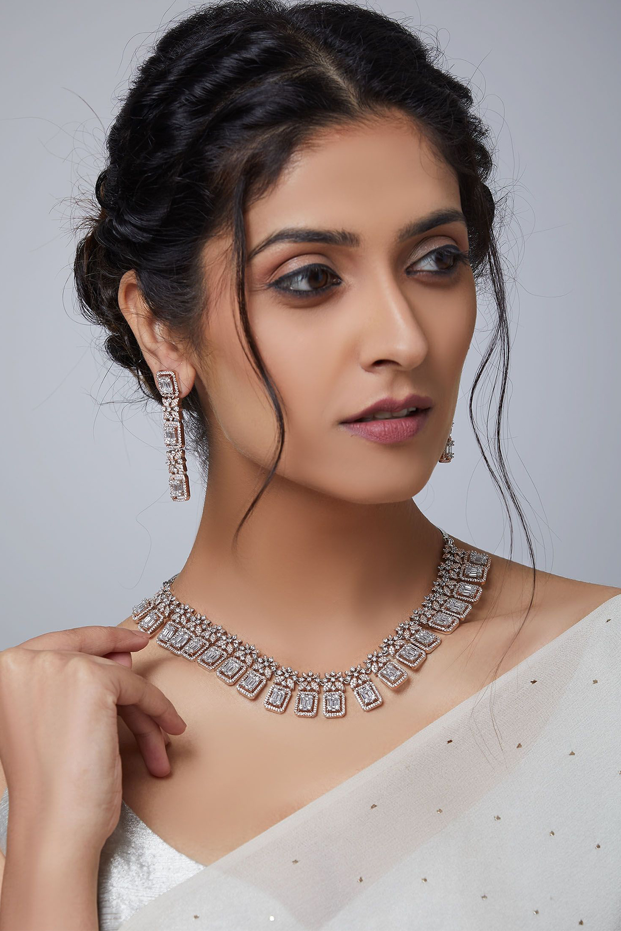 Rose Gold Finish American Diamond Necklace Set Design by CHAOTIQ BY ARTI at  Pernia's Pop Up Shop 2023