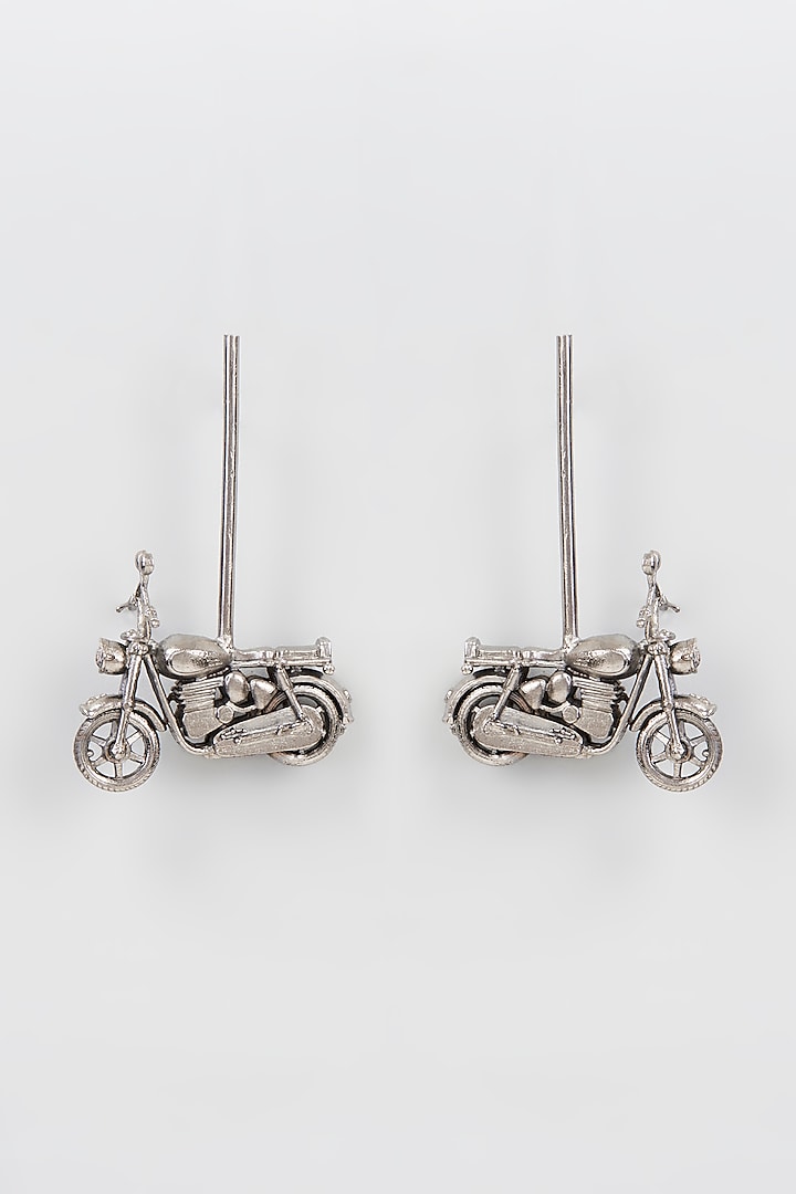 Black Rhodium Finish Hoop Earrings by CHAOTIQ BY ARTI
