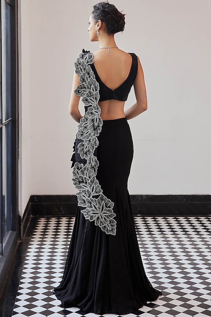 Black Taffeta Tussar Viscose Hand Embroidered Pre-Draped Wedding Saree Set by Charu & Vasundhara at Pernia's Pop Up Shop