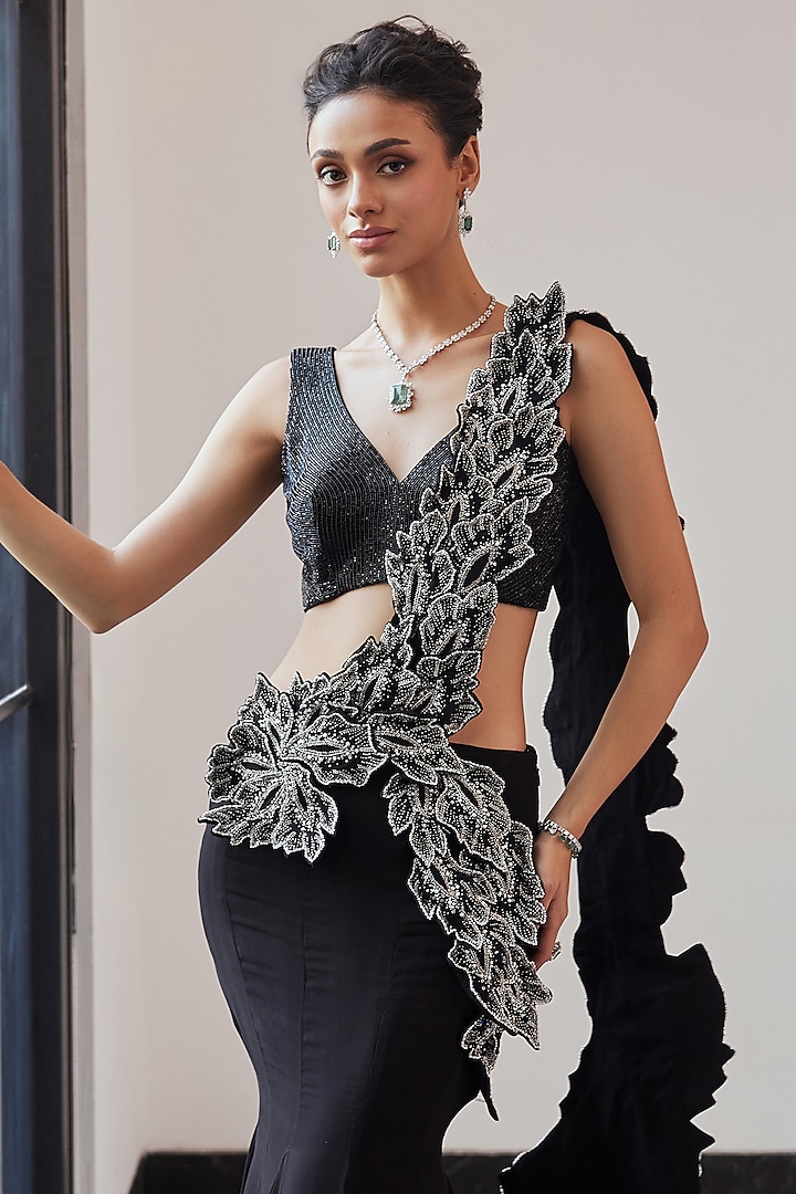 Black Taffeta Tussar Viscose Hand Embroidered Pre-Draped Wedding Saree Set by Charu & Vasundhara at Pernia's Pop Up Shop