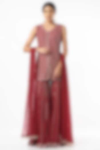 Red Diamond Embroidered Kurta Set by Charu & Vasundhara at Pernia's Pop Up Shop