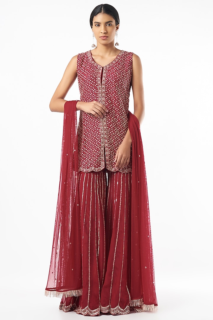 Red Diamond Embroidered Kurta Set by Charu & Vasundhara at Pernia's Pop Up Shop