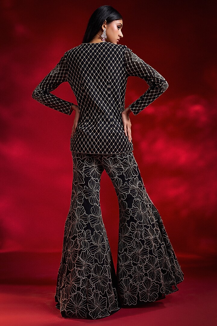 Blazer Net Hand Embroidered Blazer Set by Charu & Vasundhara at Pernia's Pop Up Shop