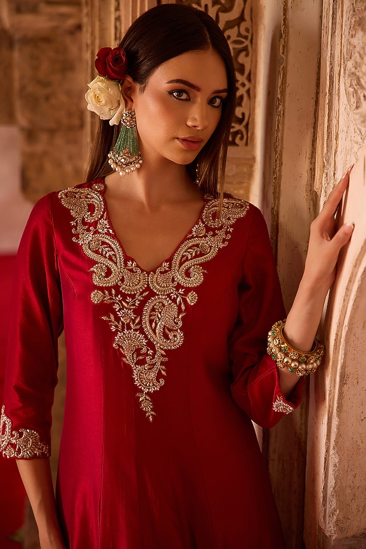 Burnt Red Cupro Silk Paisley Embroidered Wedding Anarkali Set by Charu & Vasundhara at Pernia's Pop Up Shop