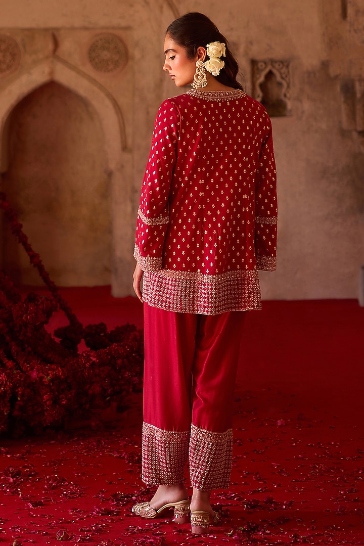Burnt Red Cupro Silk Paisley Embroidered Kurta Set by Charu & Vasundhara at Pernia's Pop Up Shop