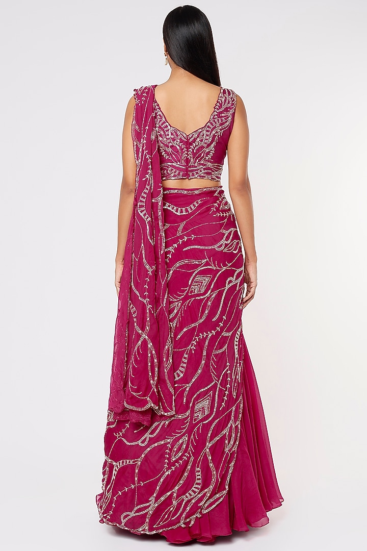 Fuchsia Hand Embroidered Double-Layered Wedding Saree Set by Charu & Vasundhara at Pernia's Pop Up Shop