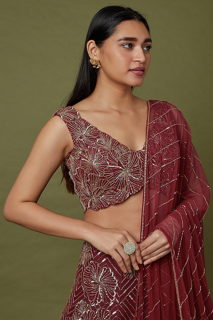 Red Embroidered Wedding Lehenga Set by Charu & Vasundhara at Pernia's Pop Up Shop