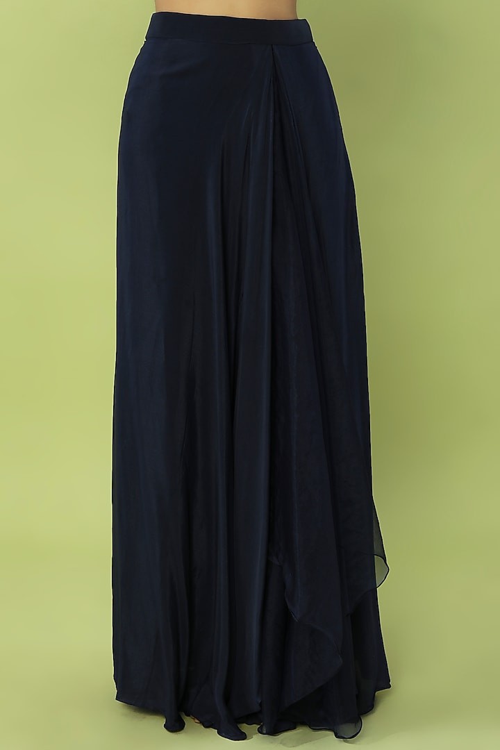 Midnight Blue Paper Silk Hand Embroidered Cape Set by Charu & Vasundhara at Pernia's Pop Up Shop