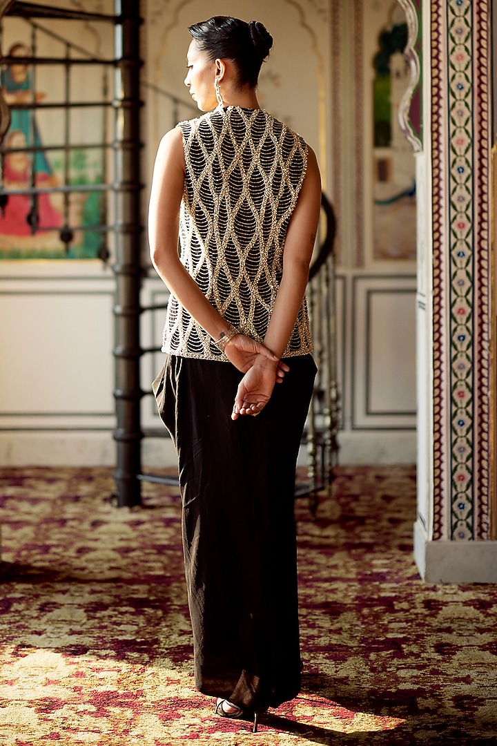 Black Organza Pick-Up Skirt Set by Charu & Vasundhara at Pernia's Pop Up Shop