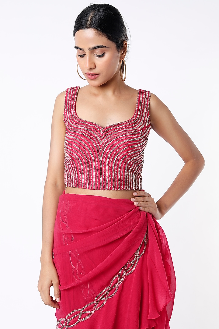 Red Hand Embroidered Pre-Draped Wedding Saree Set by Charu & Vasundhara at Pernia's Pop Up Shop