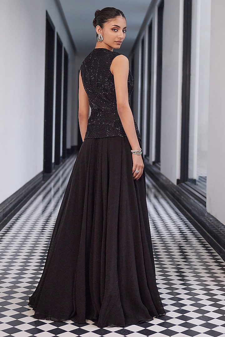 Black Taffeta Tasser Viscose Organza Hand Embellished Wedding Lehenga Set by Charu & Vasundhara at Pernia's Pop Up Shop