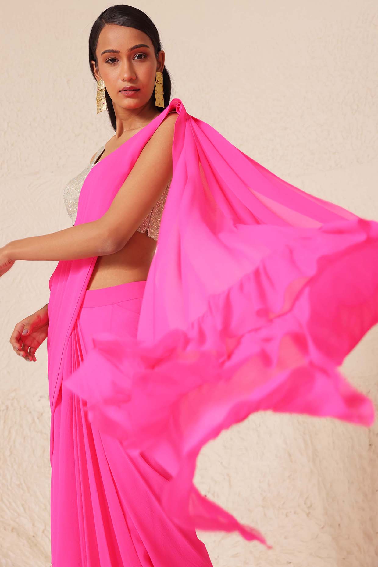 Hot Pink Kota Silk Applique Work Saree Set Design by Raji Ramniq at  Pernia's Pop Up Shop 2024